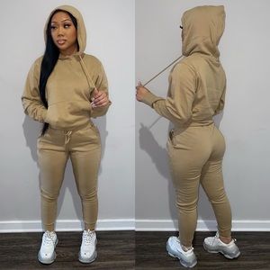 Tan sweatsuit Jogger set
